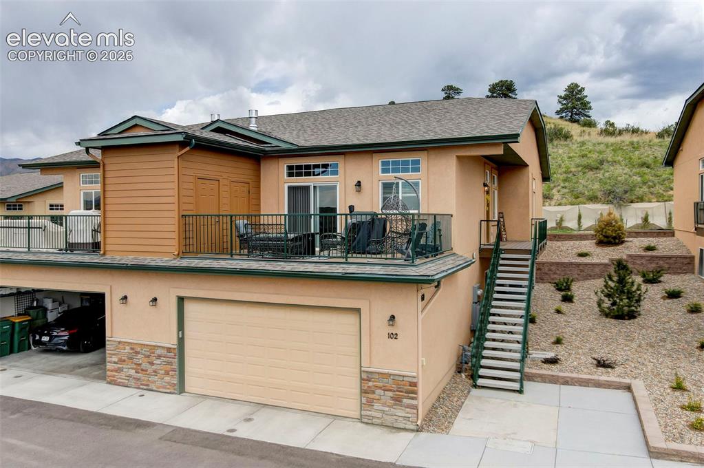 Image 1 of 39: Front of Structure