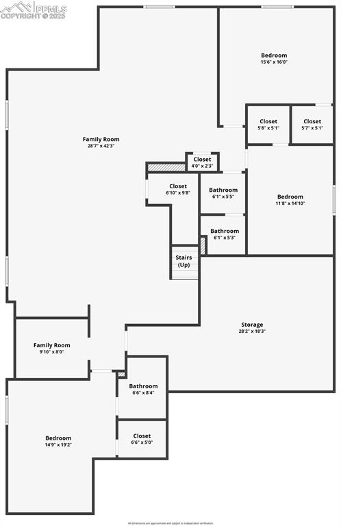 Image 45 of 46: View of room layout