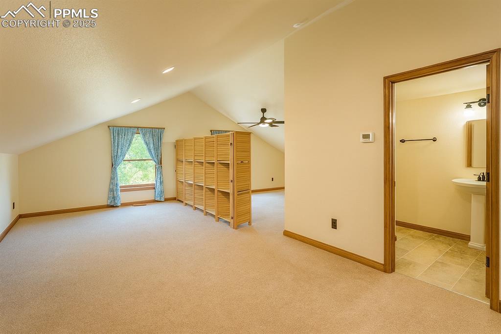 Image 26 of 42: Bonus Room