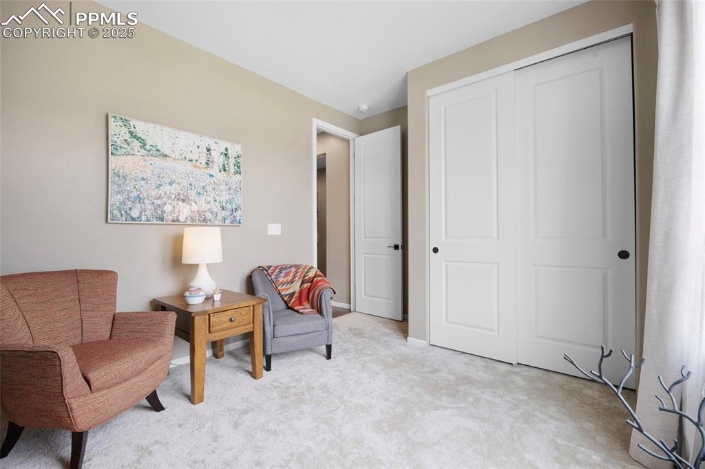 Image 24 of 48: Lots of natural light.