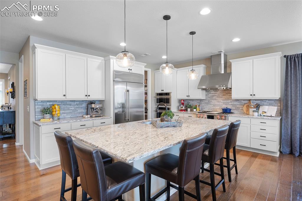 Image 8 of 48: Upgraded GE Monogram appliances