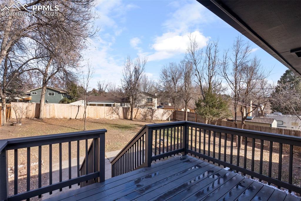 Image 44 of 44: Deck