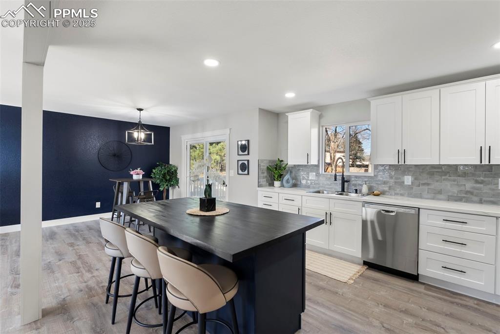 Image 9 of 44: Kitchen