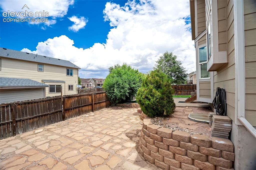Image 14 of 45: Patio