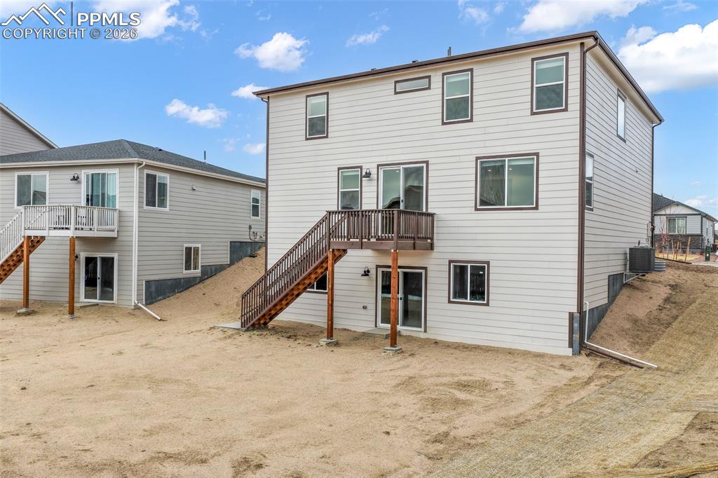 Image 45 of 50: Back of Structure