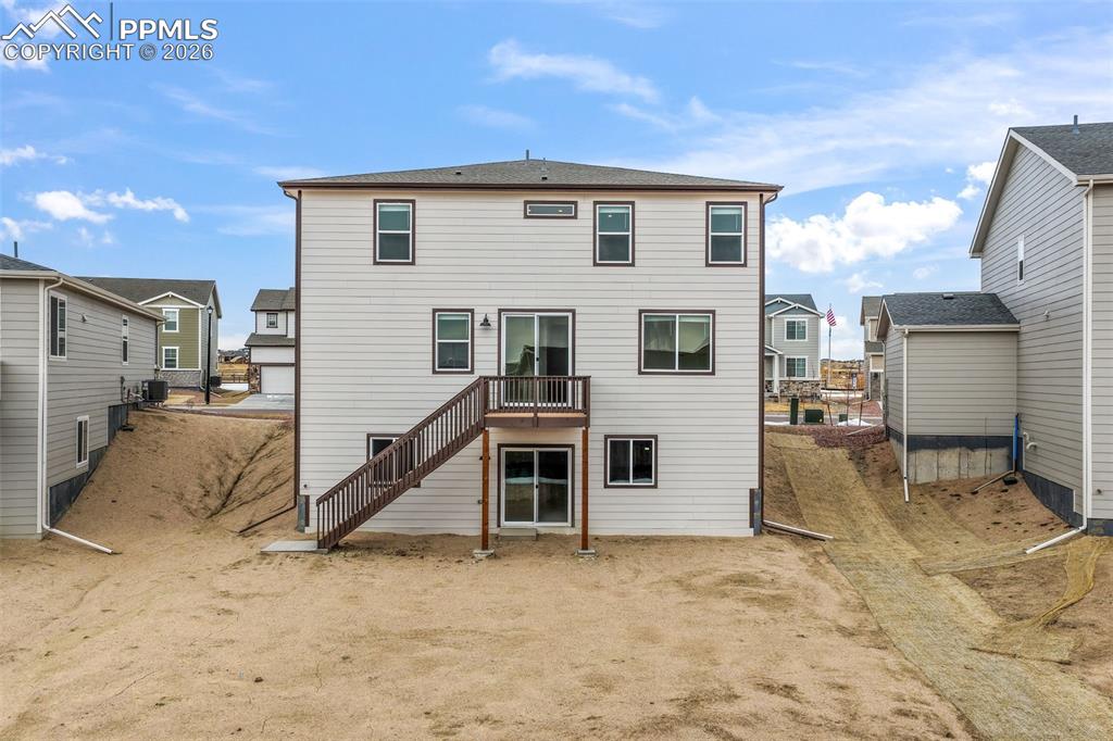 Image 47 of 50: Back of Structure