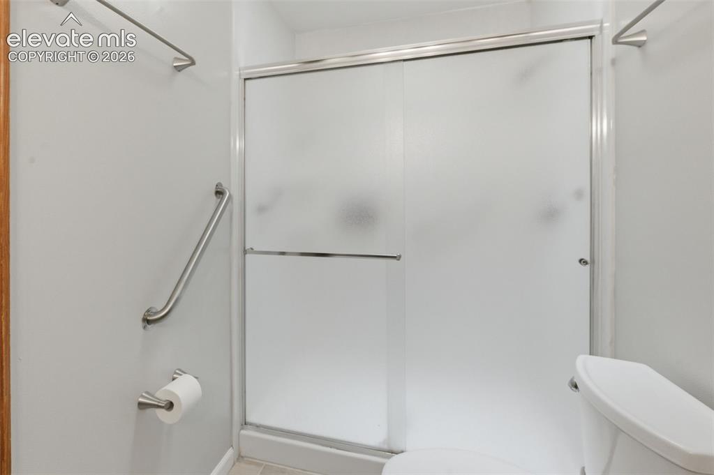 Image 18 of 31: Master Bathroom