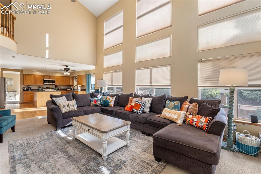 Image 24 of 50: Living Room