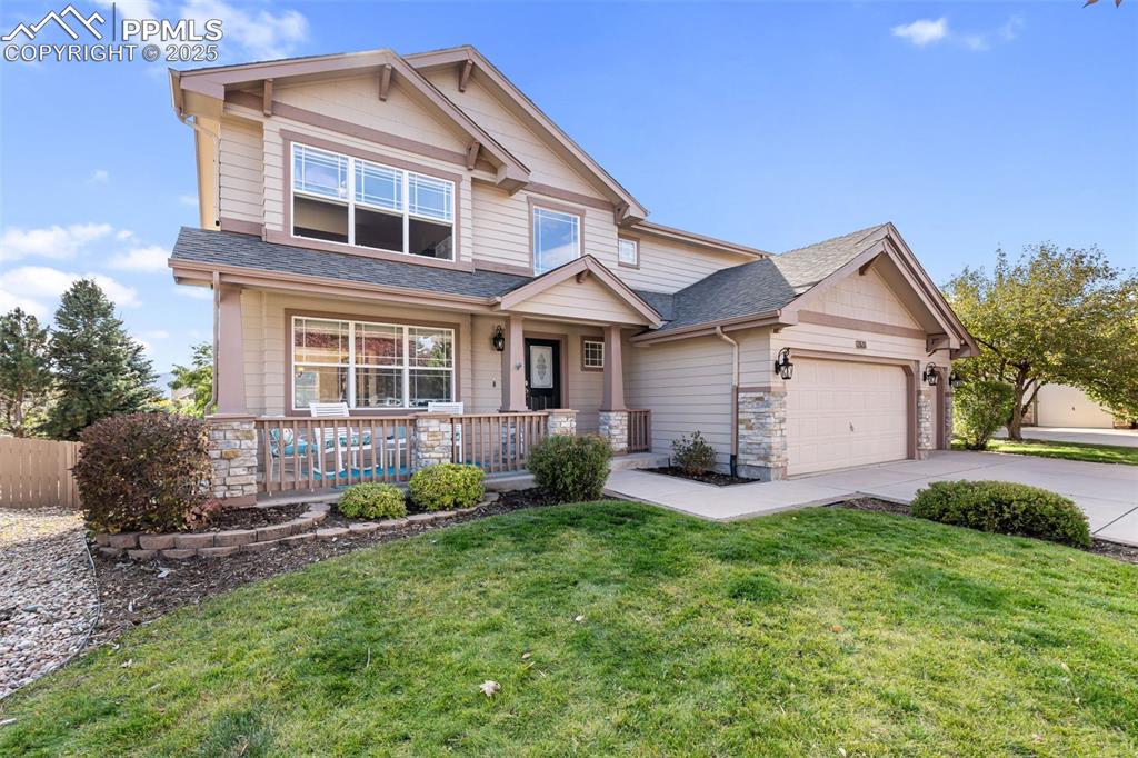 Image 3 of 50: Front of Structure