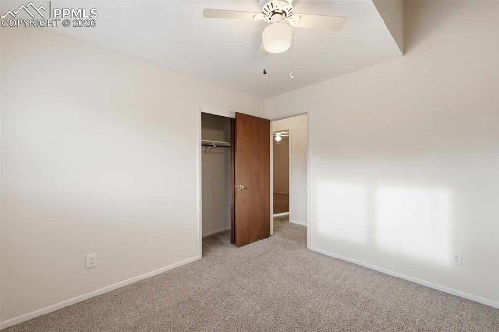 Image 24 of 34: Bedroom