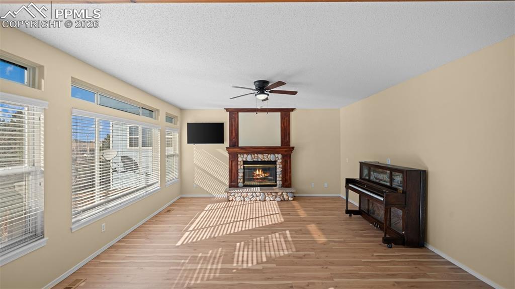 Image 12 of 42: Living Room