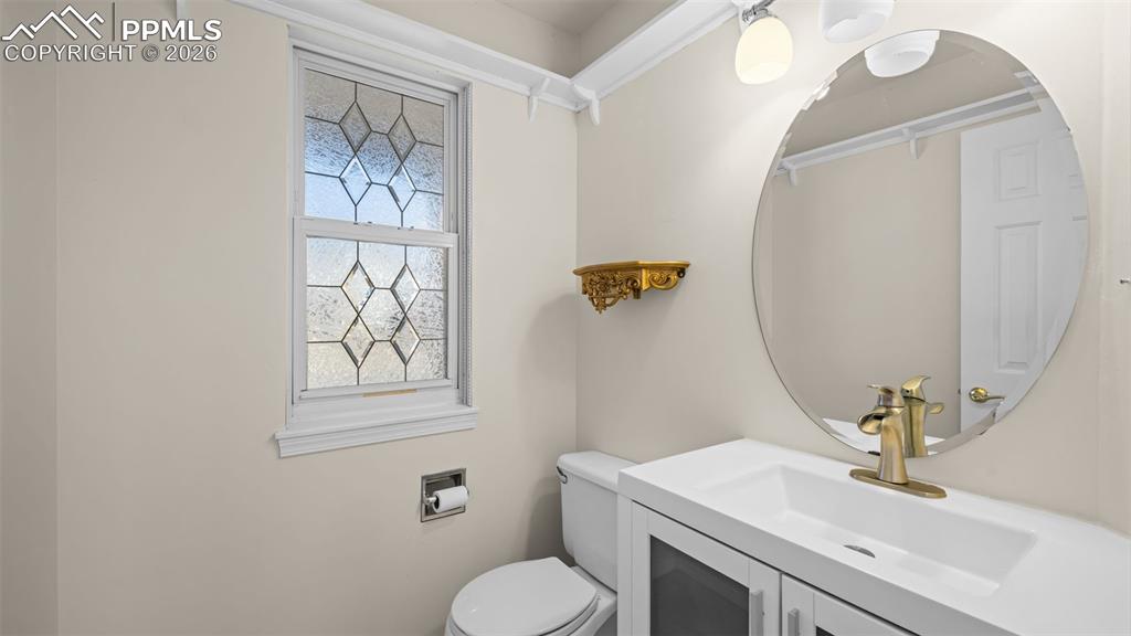 Image 17 of 42: Main Level 