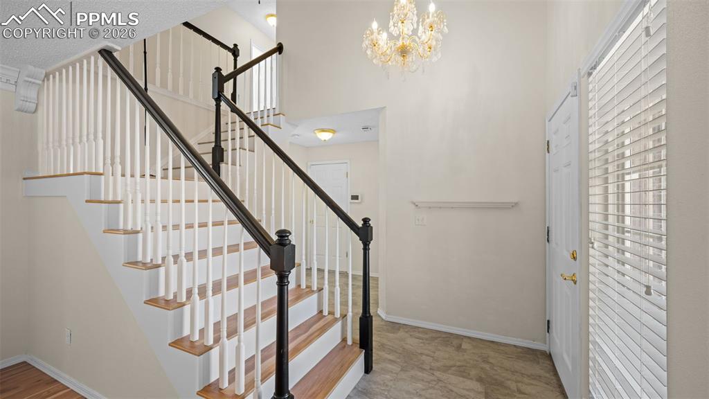 Image 18 of 42: Entry