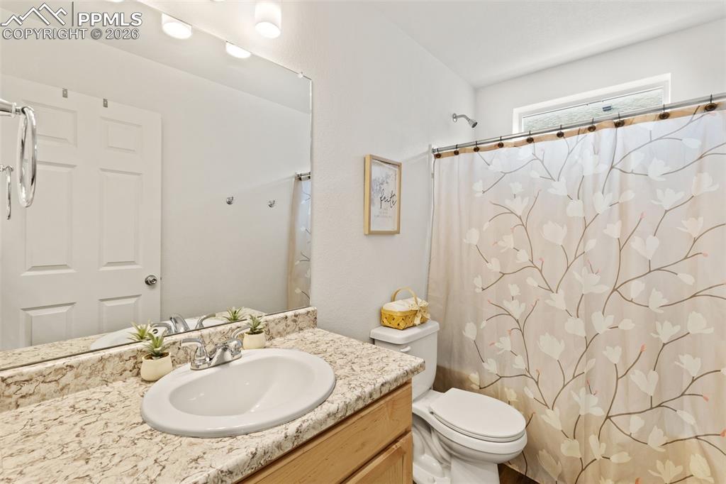 Image 16 of 32: Main Level