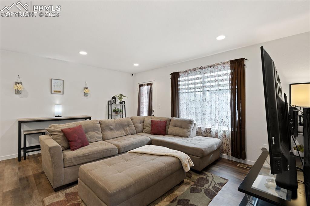 Image 8 of 32: Living Room