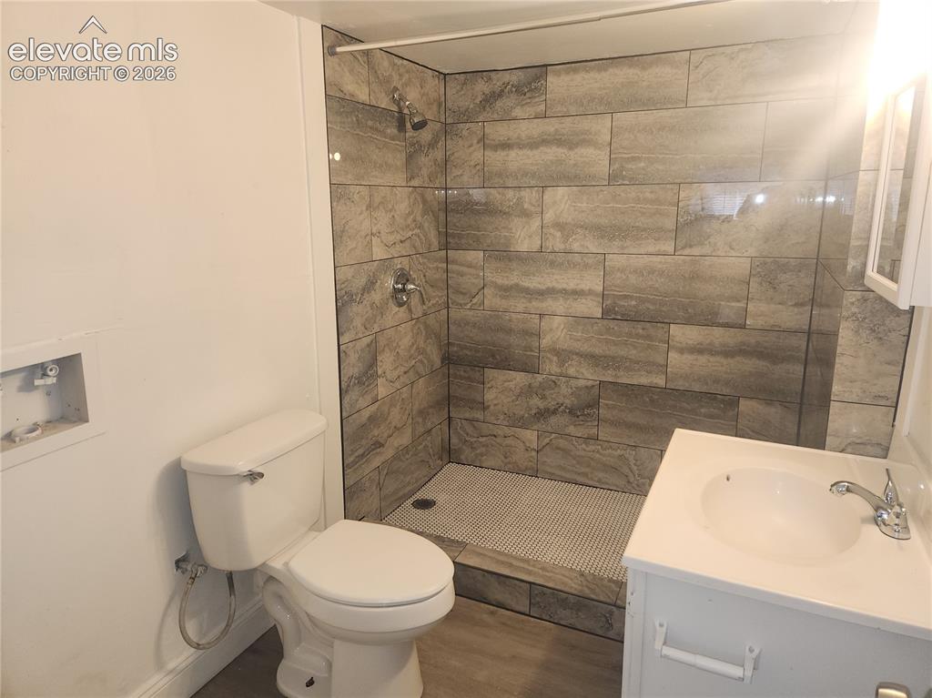 Image 10 of 21: Unit 2