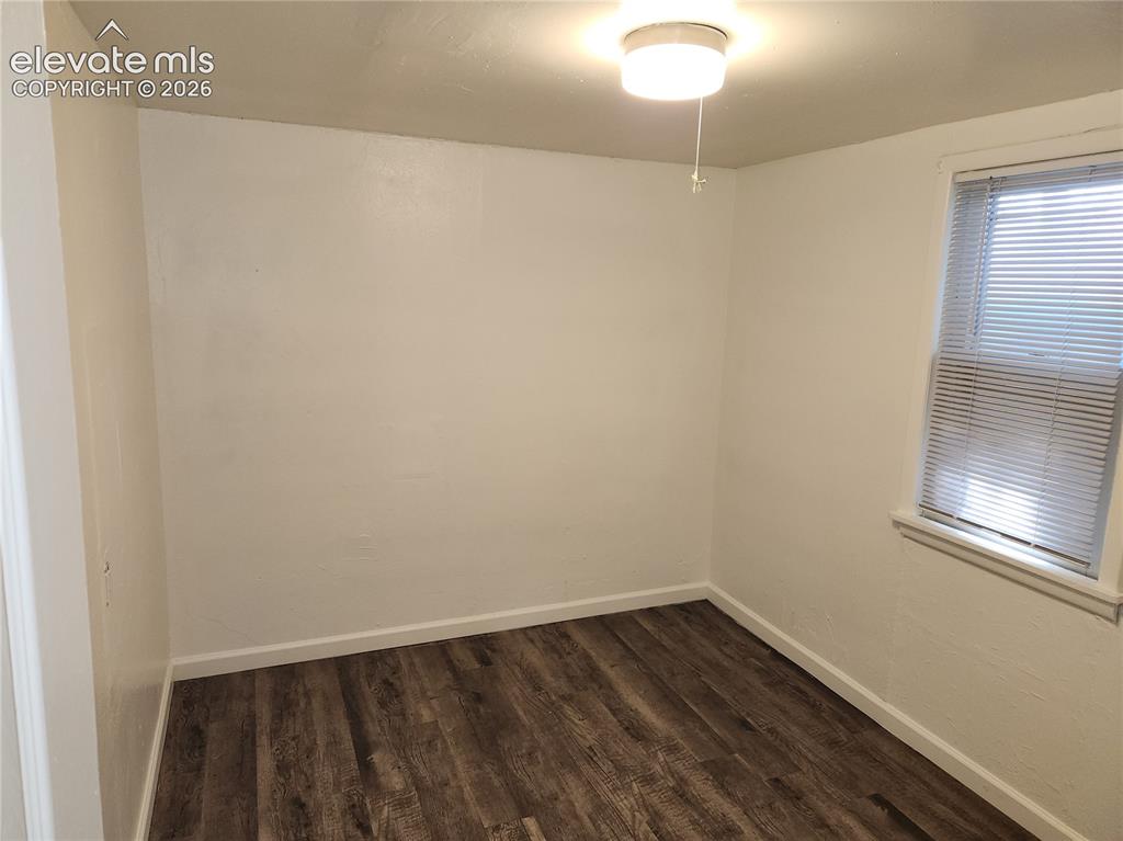 Image 19 of 21: Unit 6