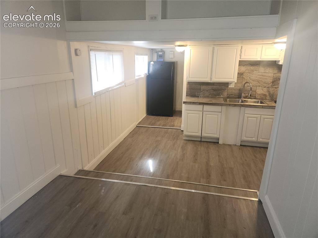 Image 8 of 21: Unit 2