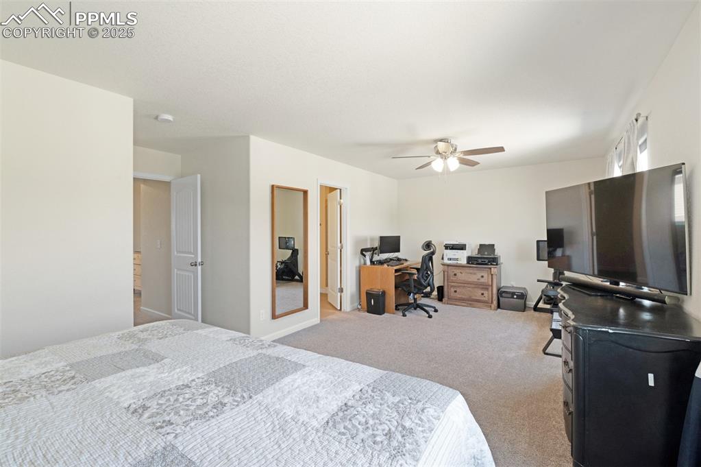 Image 10 of 21: Master Bedroom