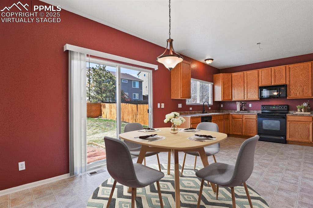 Image 11 of 32: Virtually Staged Eat in Kitchen