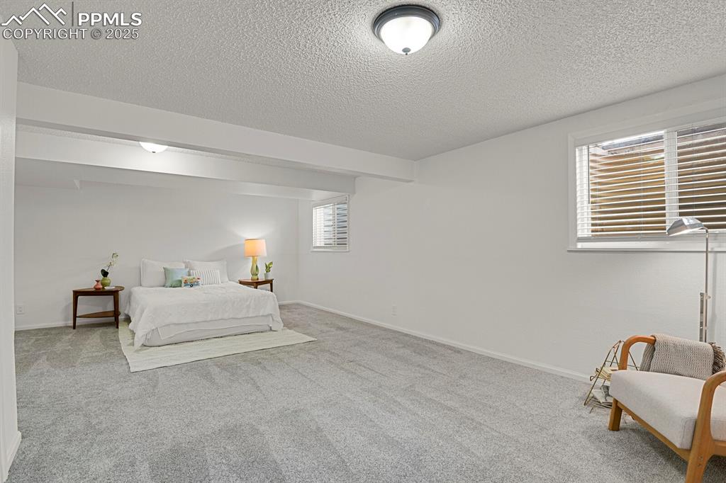 Image 45 of 48: Bedroom