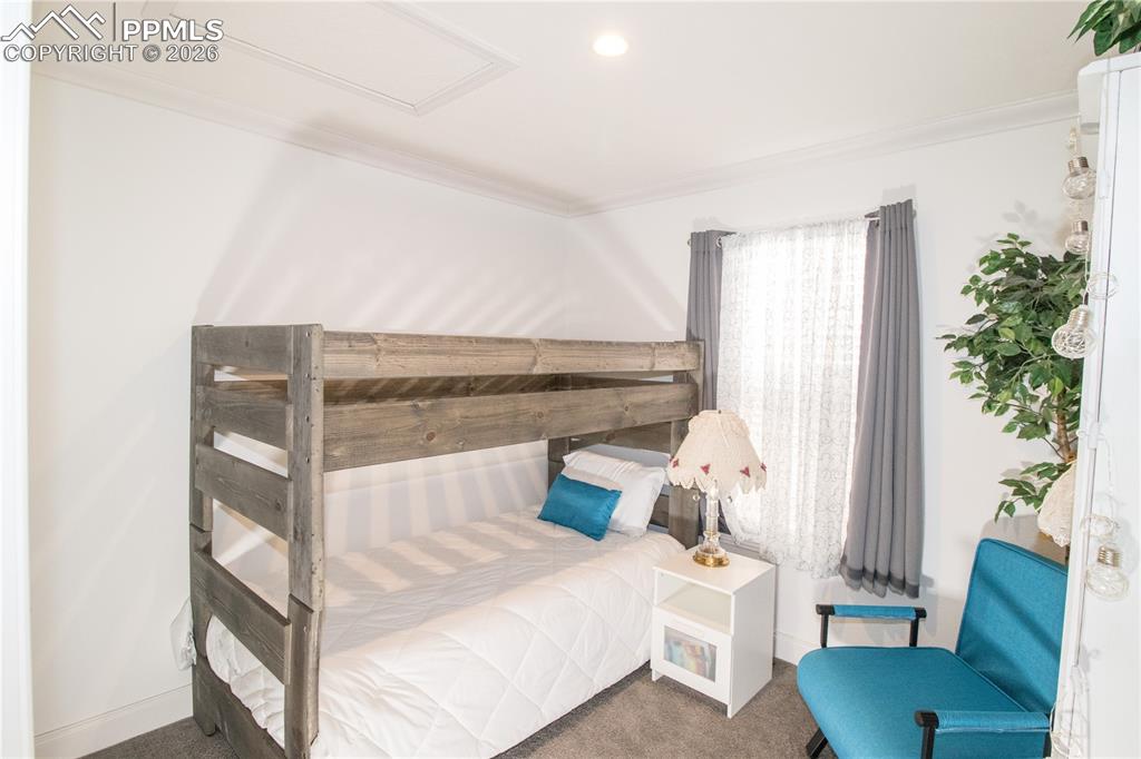 Image 10 of 21: Bedroom