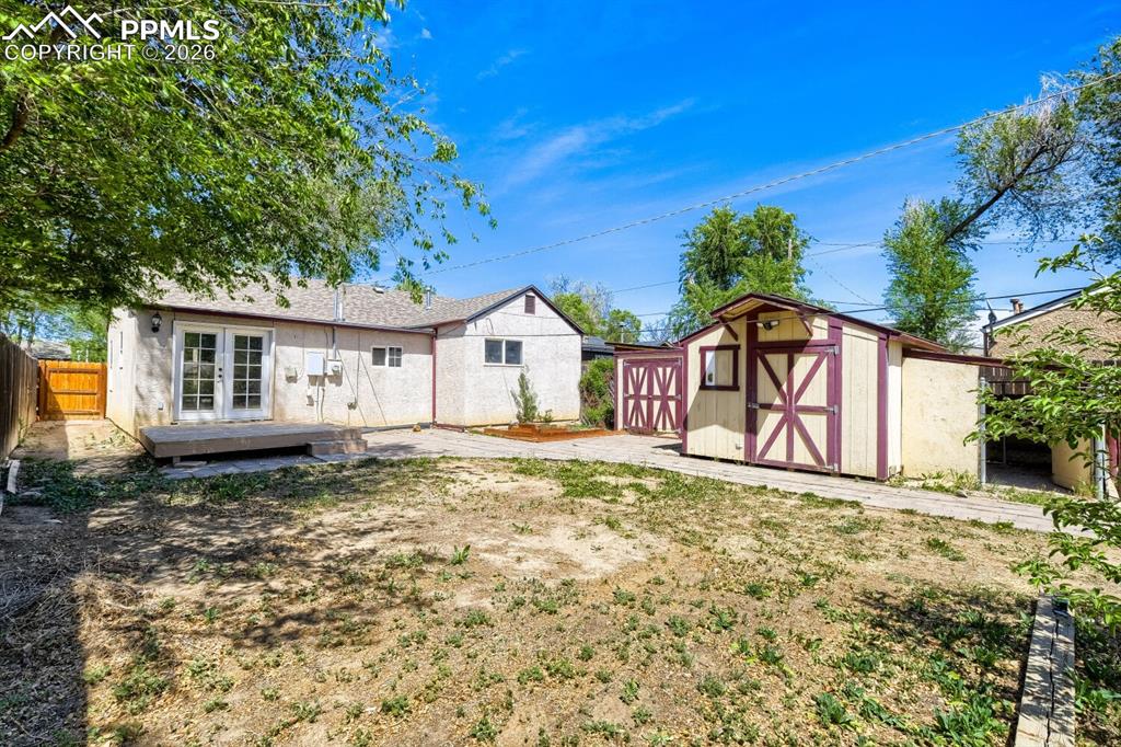 Image 16 of 17: Back of Structure