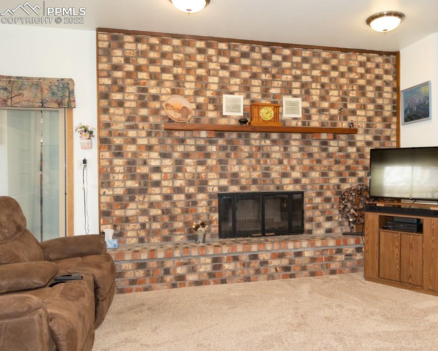 Listing 5747967, Image 16 of 43