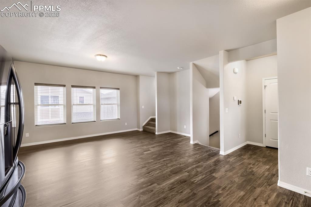 Image 7 of 17: Living Room