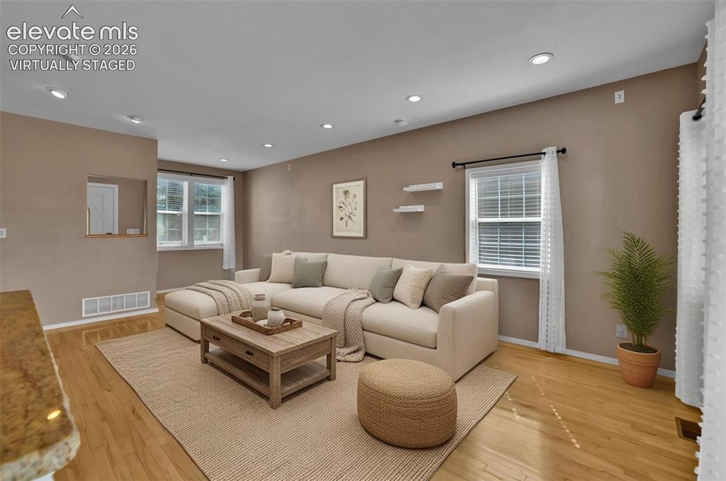 Image 9 of 41: Virtually Staged