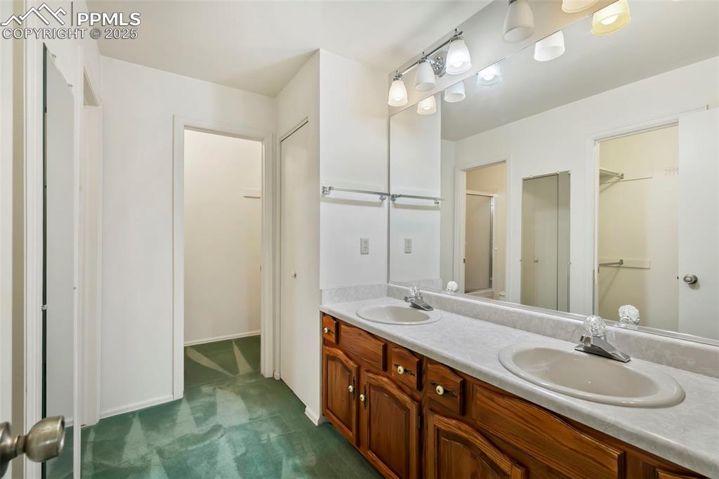 Image 14 of 32: Master Bathroom