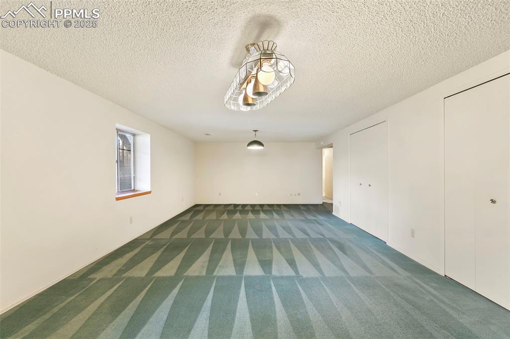 Image 21 of 32: Recreation Room