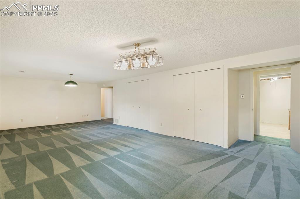 Image 22 of 32: Recreation Room