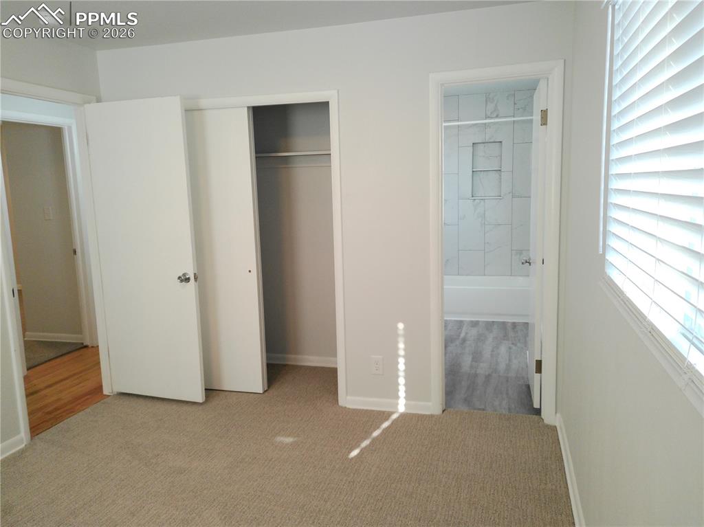 Image 27 of 46: Bedroom