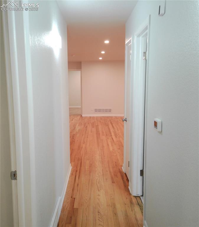 Image 31 of 46: Hallway