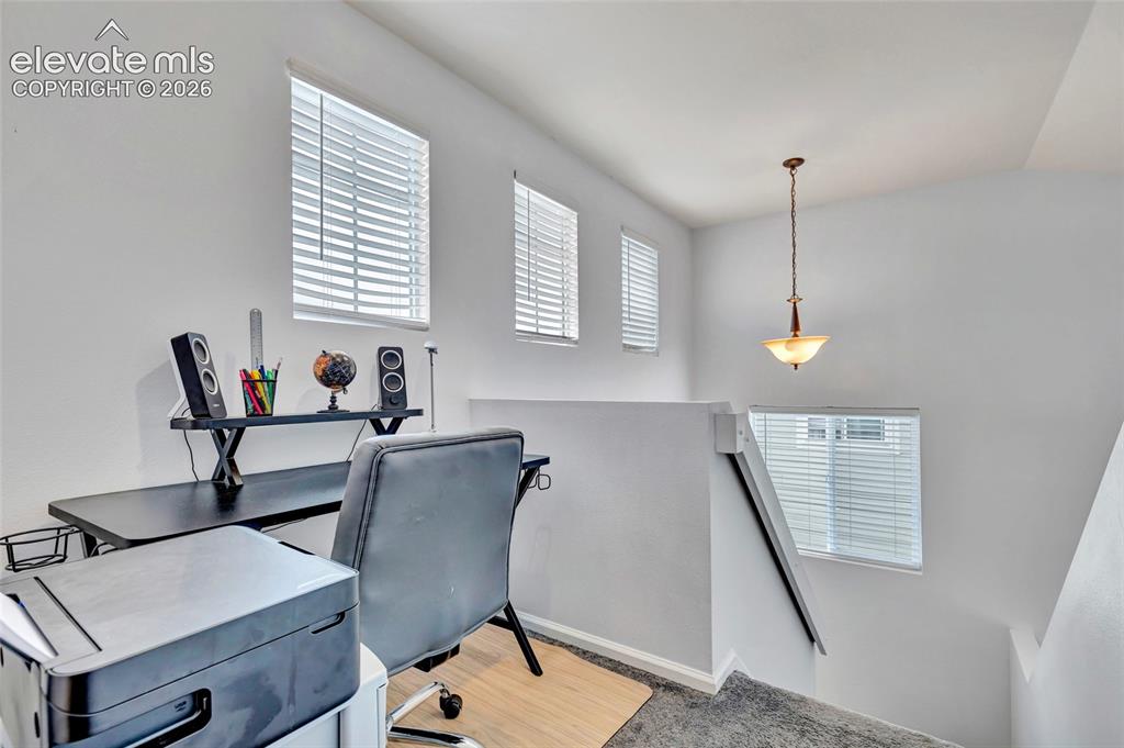 Image 10 of 23: Loft