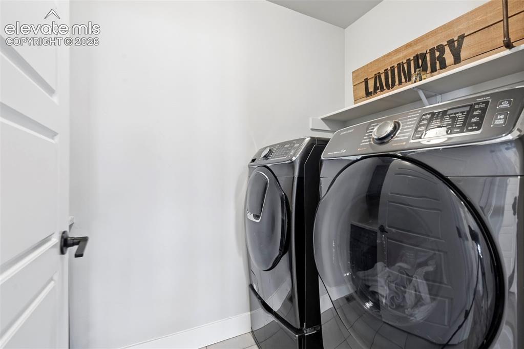 Image 28 of 49: Laundry
