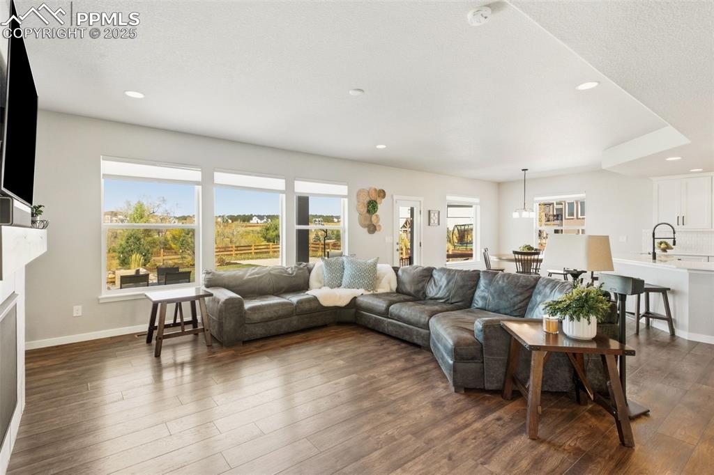 Image 11 of 50: Living Room