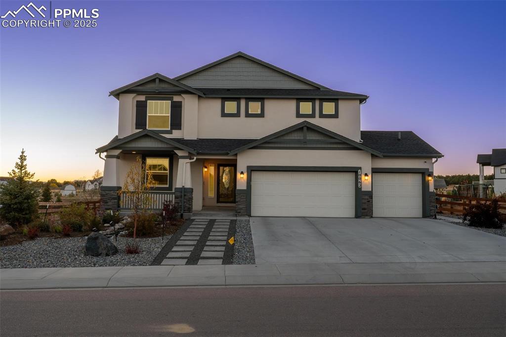 Image 3 of 50: Front of Structure