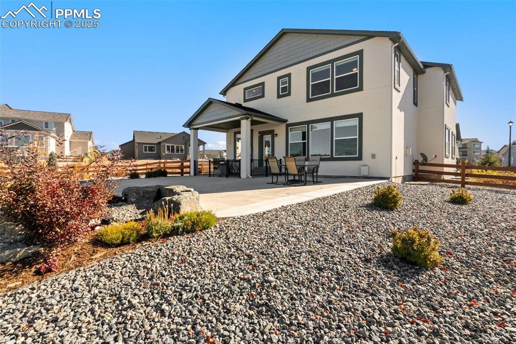 Image 42 of 50: Back of Structure