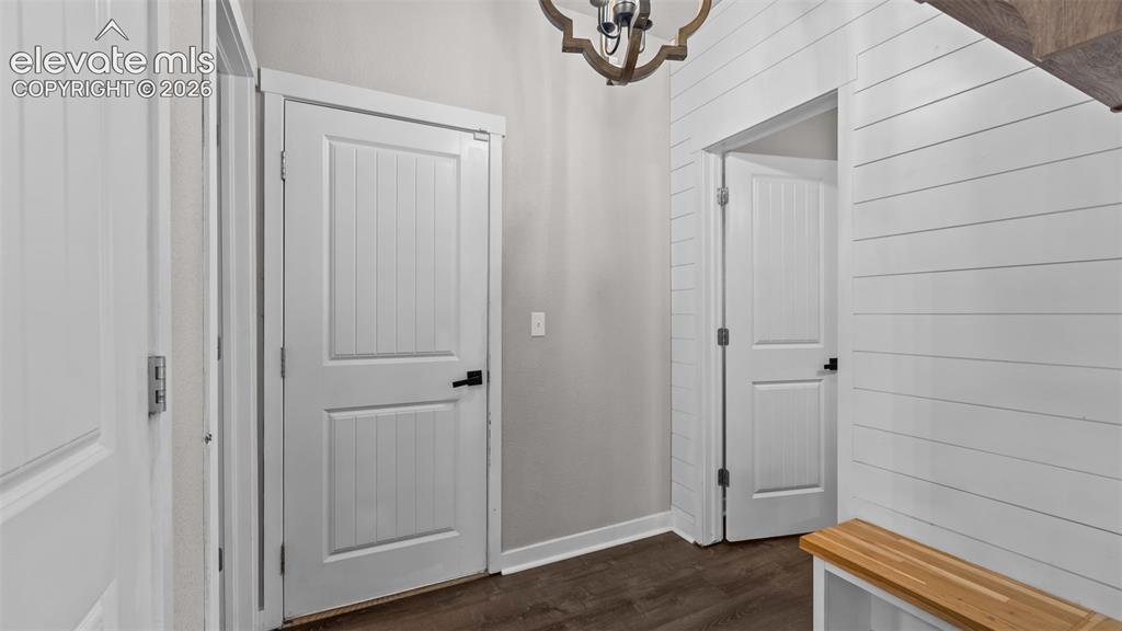 Image 15 of 47: Mud Room