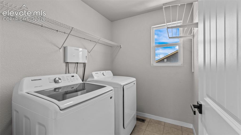 Image 19 of 47: Laundry