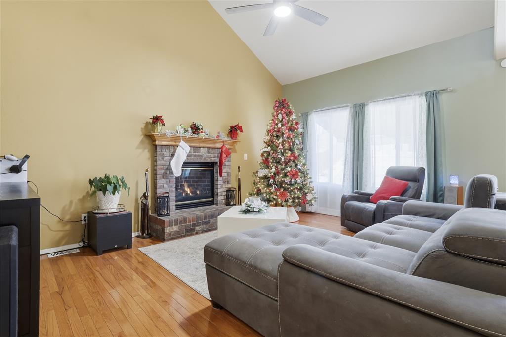 Image 12 of 43: Living Room