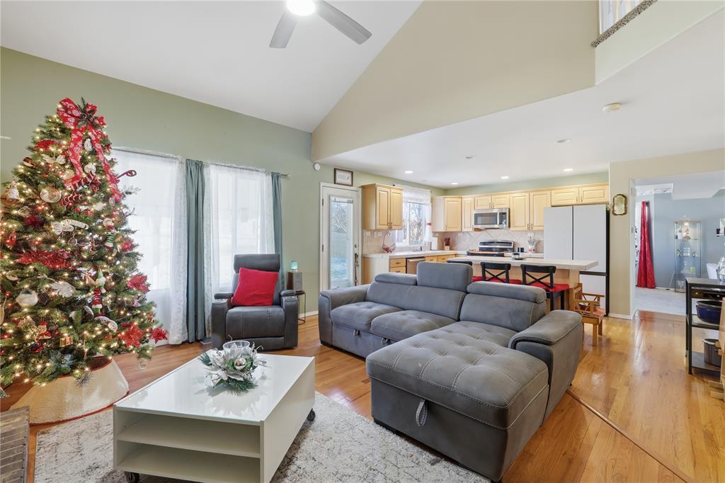 Image 13 of 43: Living Room