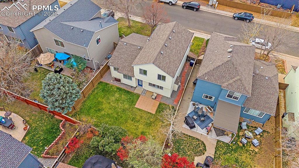 Image 28 of 34: Aerial view 