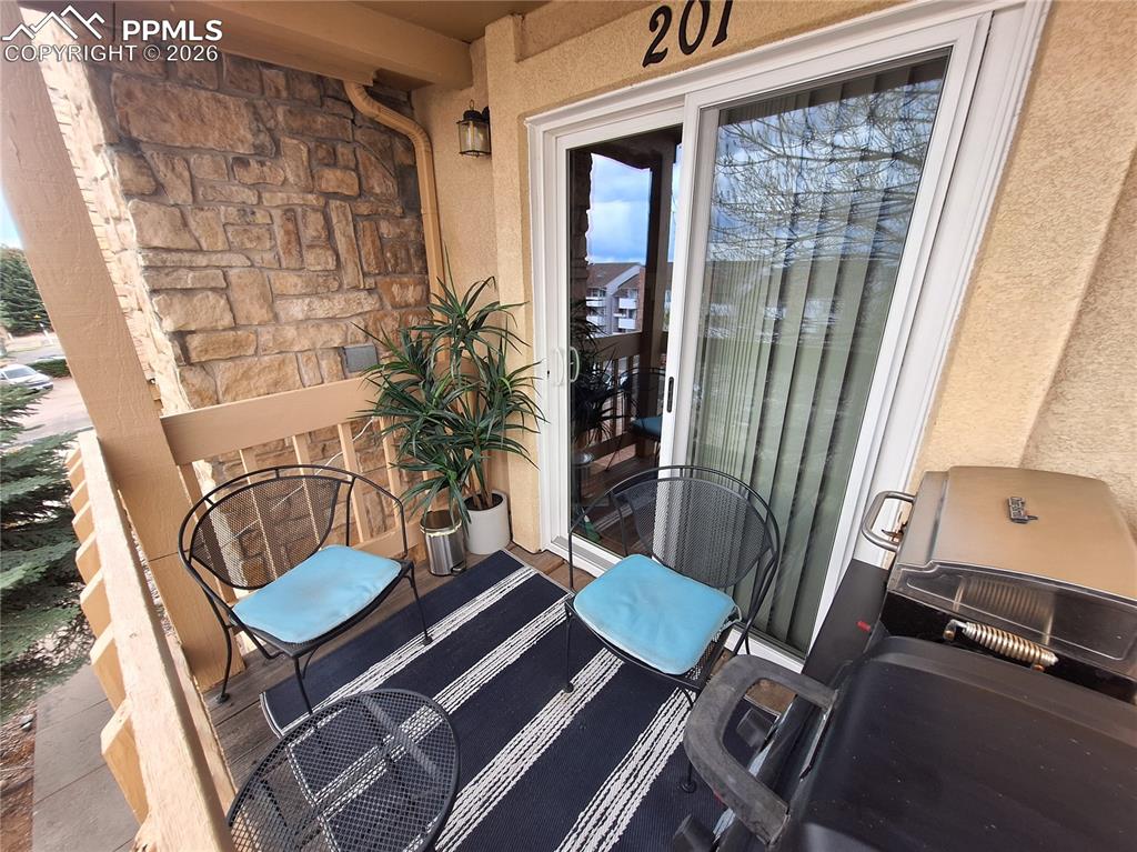 Image 24 of 30: Balcony