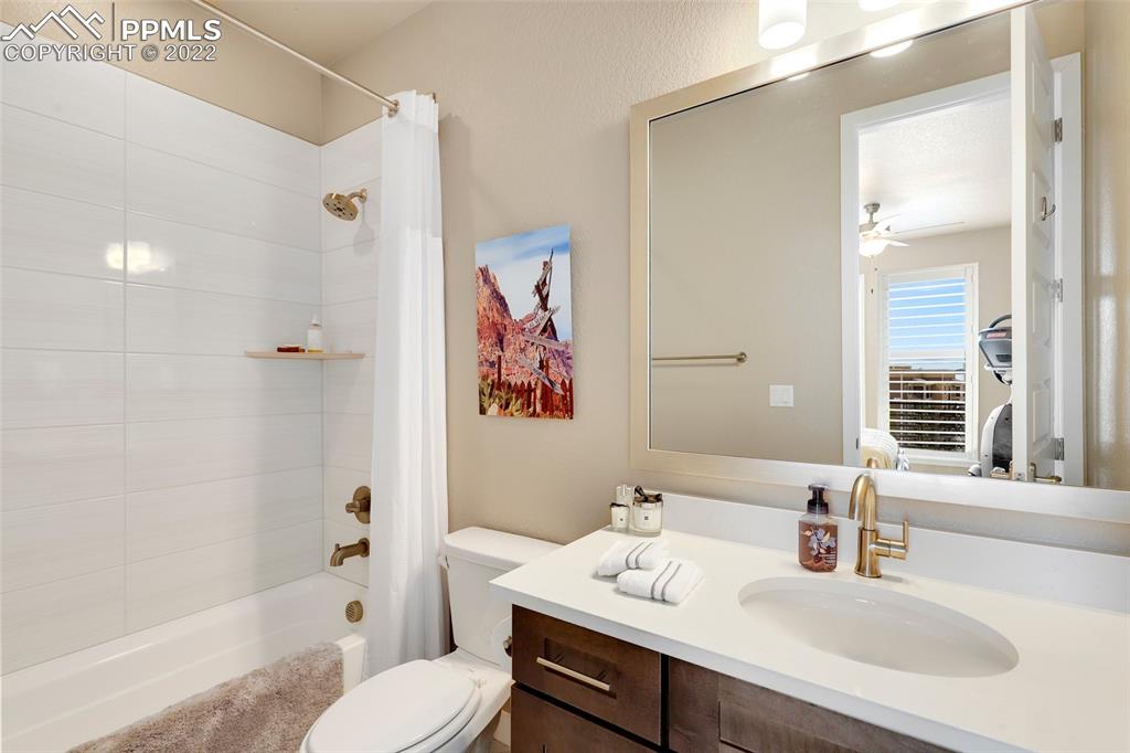 Listing 5760457, Image 28 of 32