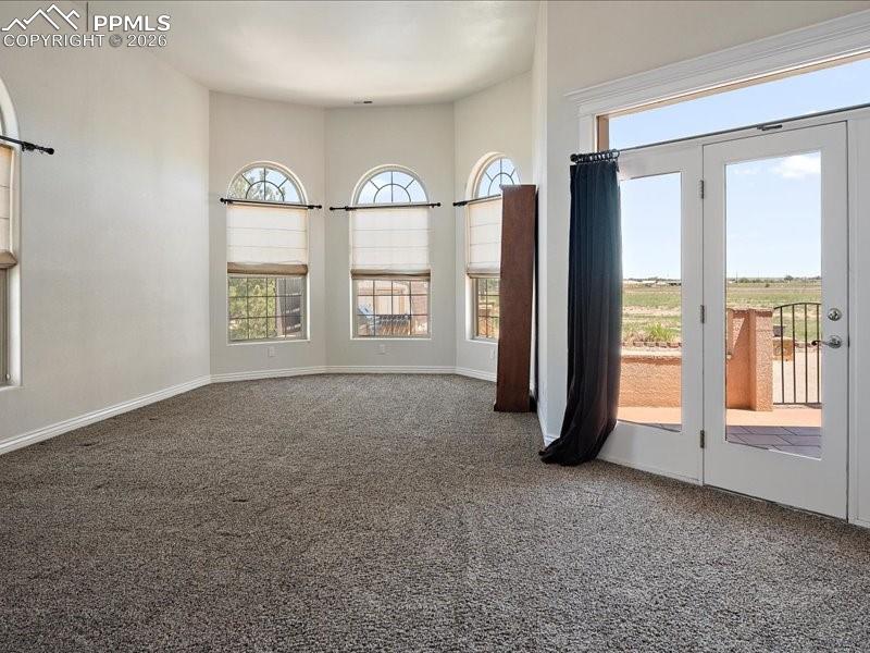 Image 17 of 48: Primary Bedroom