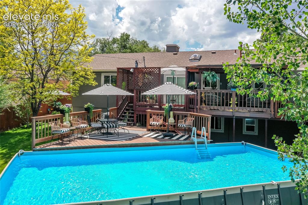 Image 42 of 49: Pool