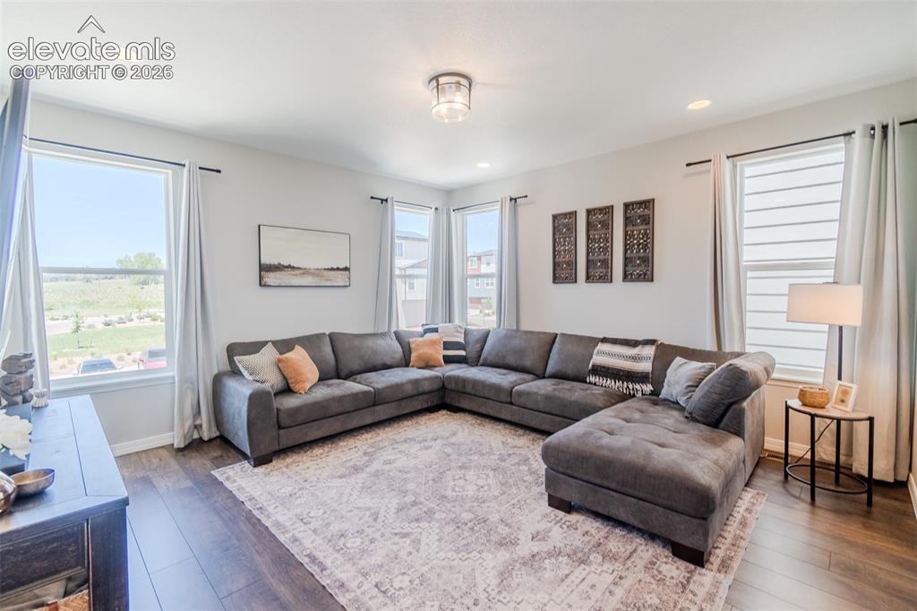 Image 9 of 47: Main level living room